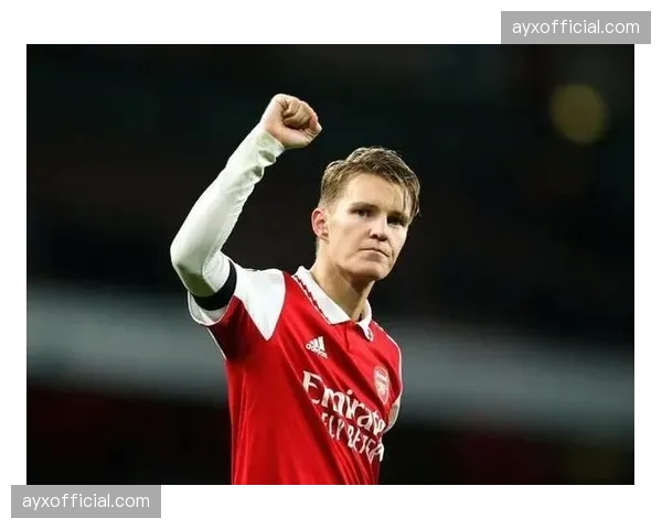 阿森纳核心厄德高因轻伤缺席训练,预计不影响周末出场效率 阿森纳核心厄德高因轻伤缺席训练,预计不影响周末出场效率